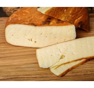 Сулугуни (копченый сыр) из натурального молока